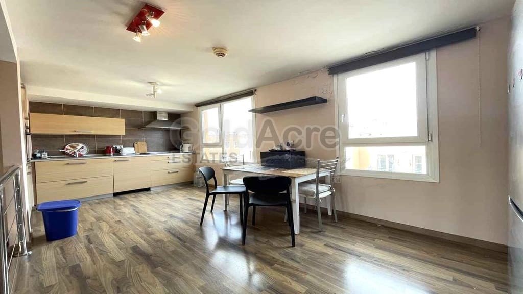 Apartment for sale in Corralejo with pool - € 159,000 (Ref: 9731552)