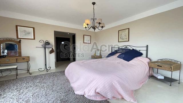 3 soveværelse Villa til salg i Villaverde, La Oliva med swimmingpool - € 599.000 (Ref: 9733734)