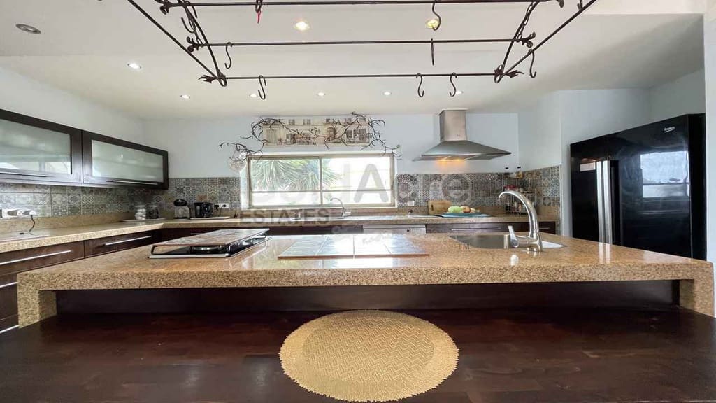 3 camera da letto Villa in vendita in Villaverde con piscina garage - 599.000 € (Rif: 9733734)