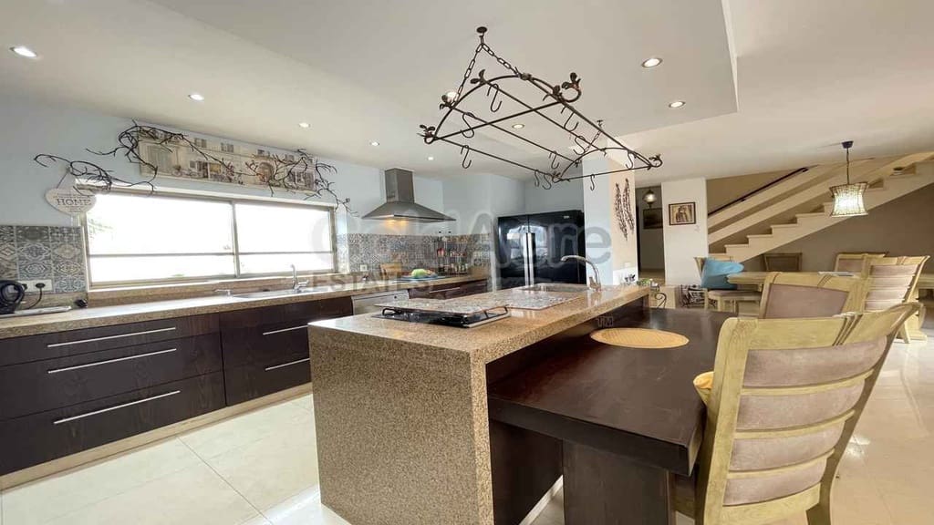 3 camera da letto Villa in vendita in Villaverde con piscina garage - 599.000 € (Rif: 9733734)