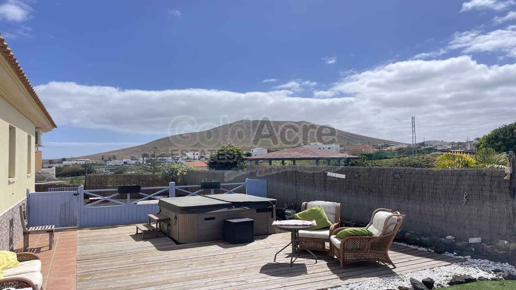 3 camera da letto Villa in vendita in Villaverde con piscina garage - 599.000 € (Rif: 9733734)