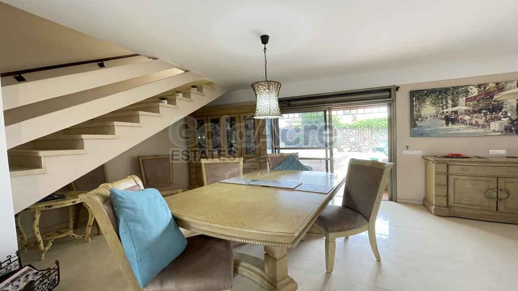 3 camera da letto Villa in vendita in Villaverde con piscina garage - 599.000 € (Rif: 9733734)