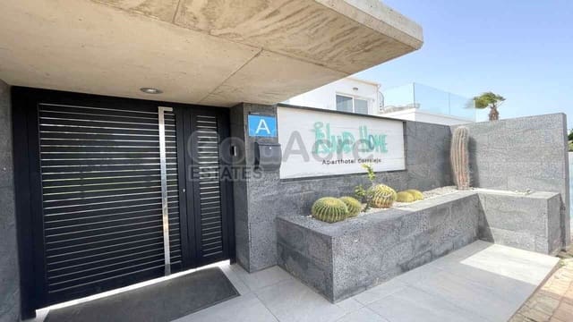 1 soveværelse Lejlighed til salg i Corralejo, La Oliva med swimmingpool - € 229.000 (Ref: 9737966)