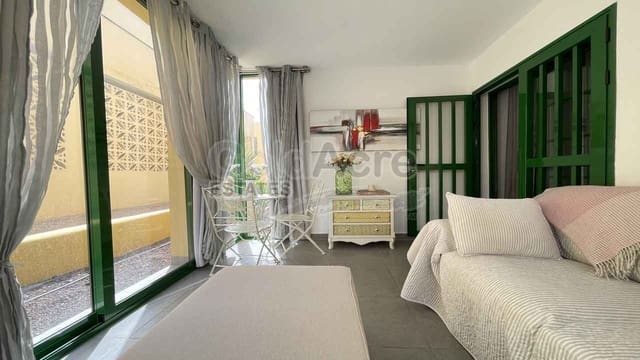 1 soverom Leilighet til salgs i Costa de Antigua, Antigua med svømmebasseng - € 149 000 (Ref: 9737967)