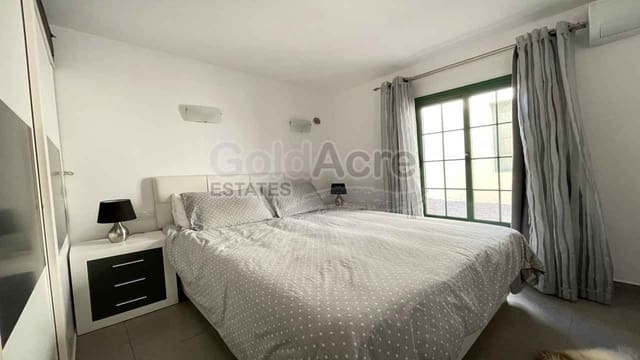 Apartamento de 1 habitación en Costa de Antigua, Antigua en venta con piscina - 149.000 € (Ref: 9737967)