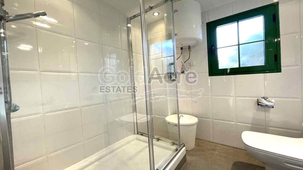 1 bedroom Apartment for sale in Costa de Antigua with pool - € 149,000 (Ref: 9737967)