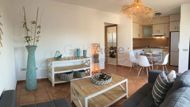 1 soveværelse Villa til salg i Majanicho, La Oliva med swimmingpool - € 169.000 (Ref: 9737968)