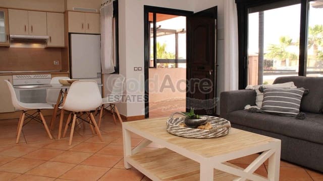 1 soverom Villa til salgs i Majanicho, La Oliva med svømmebasseng - € 169 000 (Ref: 9737968)