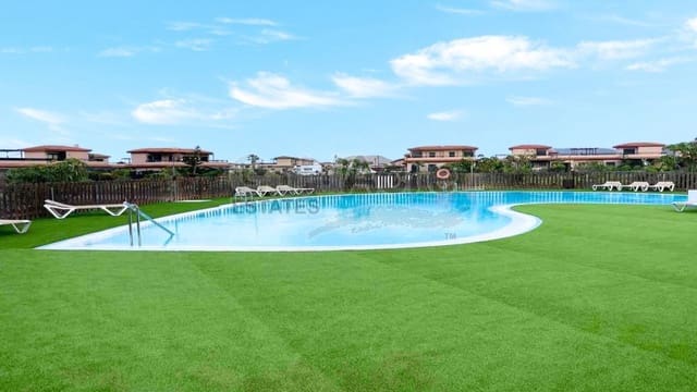 2 soveværelse Villa til salg i Majanicho, La Oliva med swimmingpool - € 289.000 (Ref: 9737971)