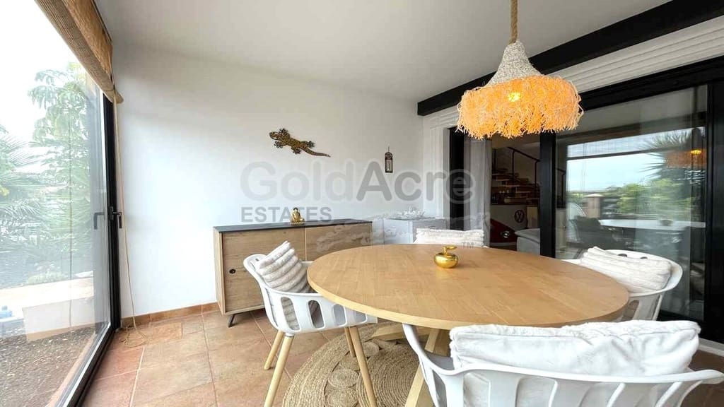 2 quarto Moradia para venda em Majanicho com piscina - 289 000 € (Ref: 9737971)