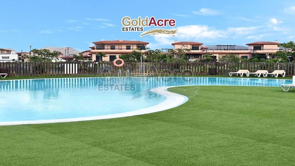 2 quarto Moradia para venda em Majanicho com piscina - 289 000 € (Ref: 9737971)