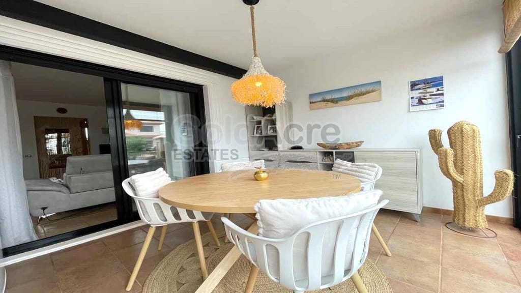 2 quarto Moradia para venda em Majanicho com piscina - 289 000 € (Ref: 9737971)