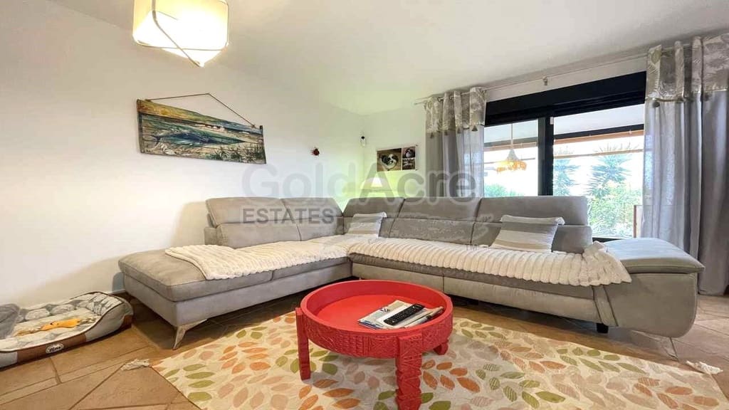 2 quarto Moradia para venda em Majanicho com piscina - 289 000 € (Ref: 9737971)