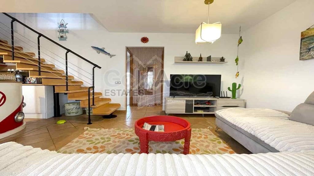 2 quarto Moradia para venda em Majanicho com piscina - 289 000 € (Ref: 9737971)