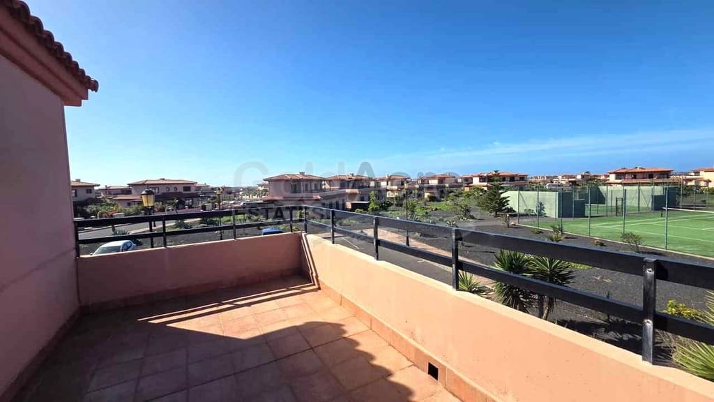 2 quarto Moradia para venda em Majanicho com piscina - 289 000 € (Ref: 9737971)