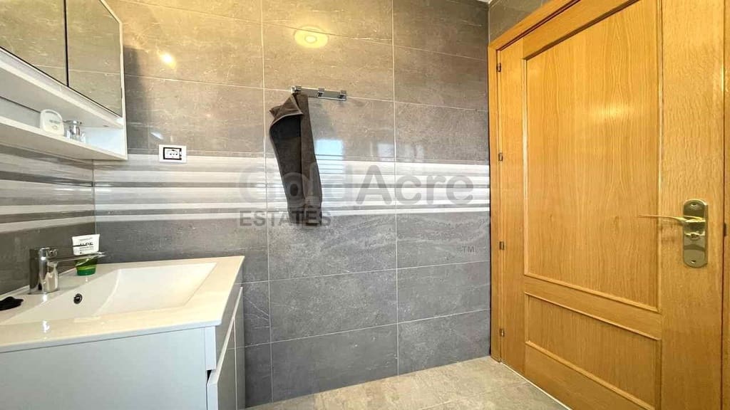 2 quarto Moradia para venda em Majanicho com piscina - 289 000 € (Ref: 9737971)