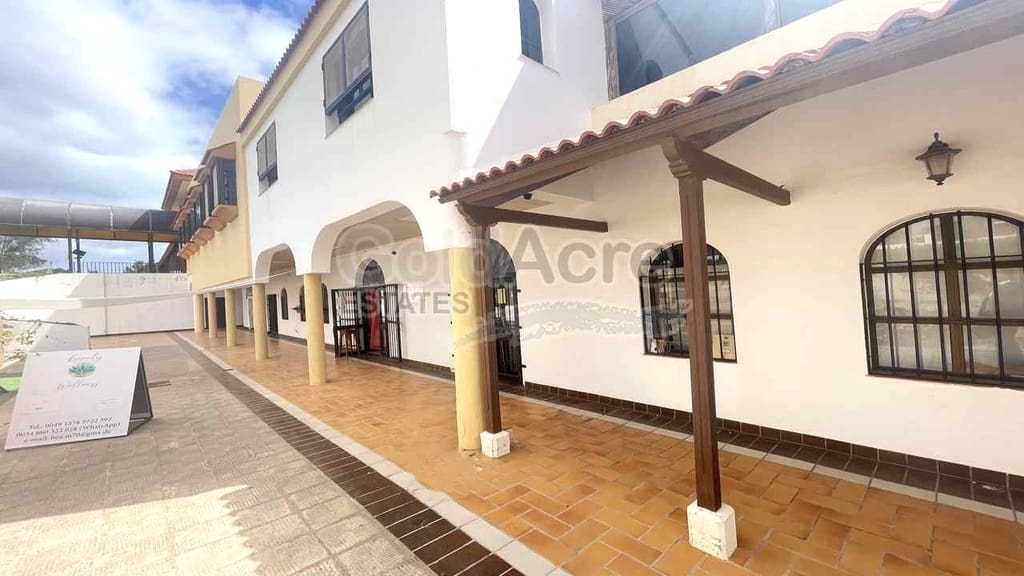 Erhverv til salg i Parque Holandes - € 80.000 (Ref: 9755122)