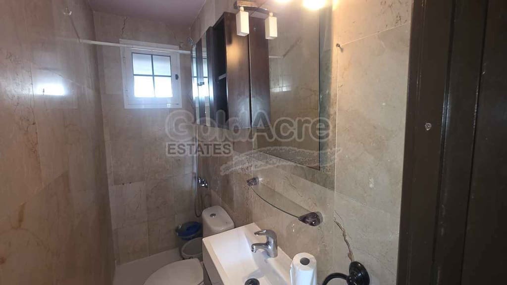 1 bedroom Apartment for sale in Caleta de Fuste with pool garage - € 149,500 (Ref: 9790030)