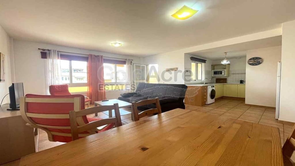 2 sovrum Lägenhet till salu i Corralejo med pool - 249 000 € (Ref: 9790031)