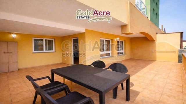 2 sypialnia Apartament na sprzedaż w Corralejo, La Oliva z basenem garażem - 249 000 € (Ref: 9790031)