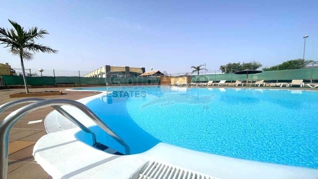 2 Zimmer Apartment zu verkaufen in Corralejo, La Oliva mit Pool Garage - 239.000 € (Ref: 9790031)