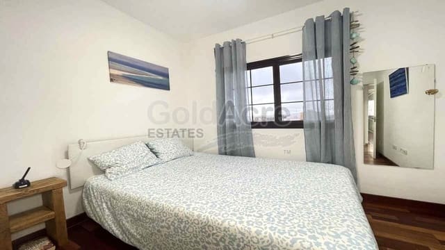 3 makuuhuone Huvila myytävänä paikassa La Oliva mukana uima-altaan - 239 000 € (Ref: 9807508)