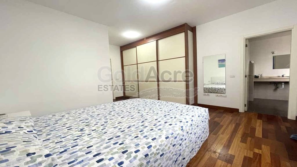 3 bedroom Villa for sale in La Oliva with pool - € 239,000 (Ref: 9807508)