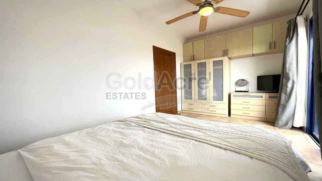 2 sovrum Villa till salu i La Oliva med pool - 225 000 € (Ref: 9807509)