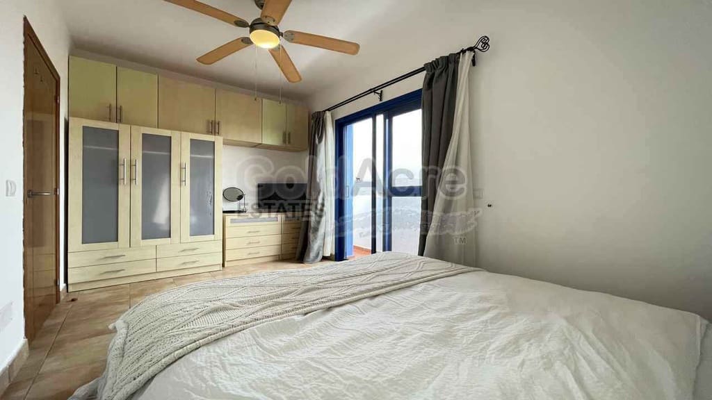 2 sovrum Villa till salu i La Oliva med pool - 225 000 € (Ref: 9807509)