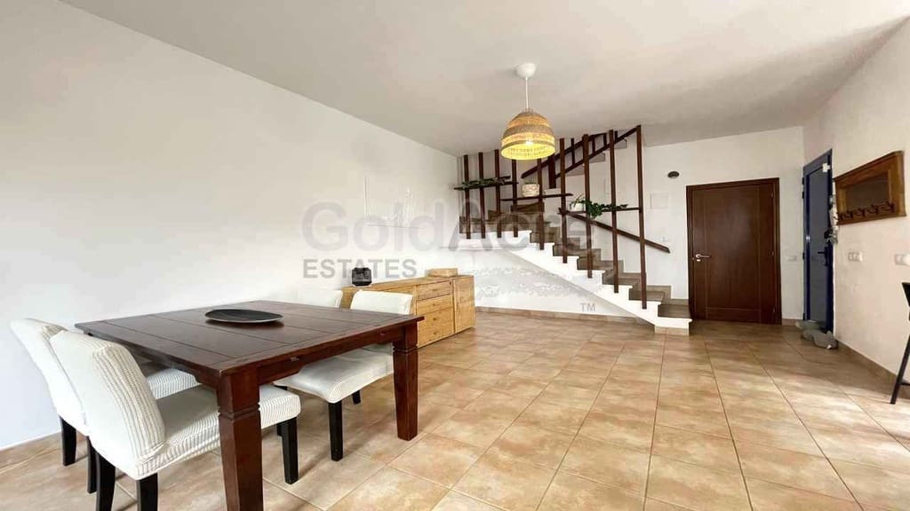 2 sovrum Villa till salu i La Oliva med pool - 225 000 € (Ref: 9807509)