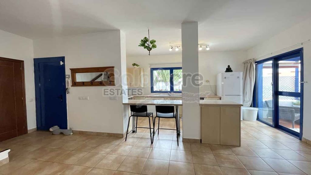 2 sovrum Villa till salu i La Oliva med pool - 225 000 € (Ref: 9807509)