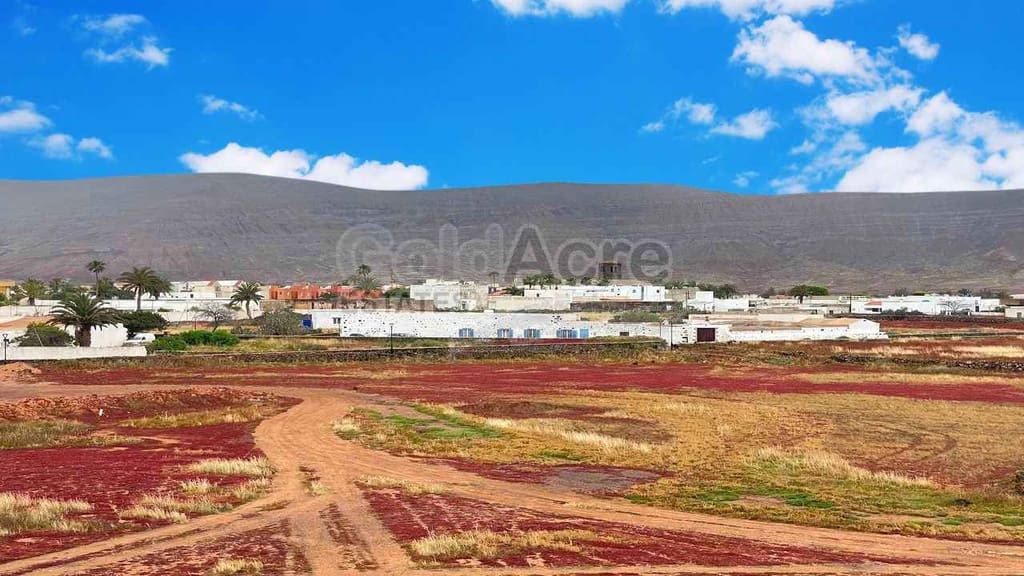 2 sovrum Villa till salu i La Oliva med pool - 225 000 € (Ref: 9807509)