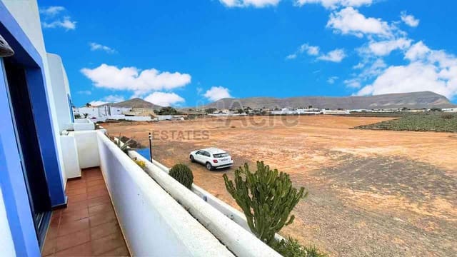 2 sovrum Villa till salu i La Oliva med pool - 225 000 € (Ref: 9807509)