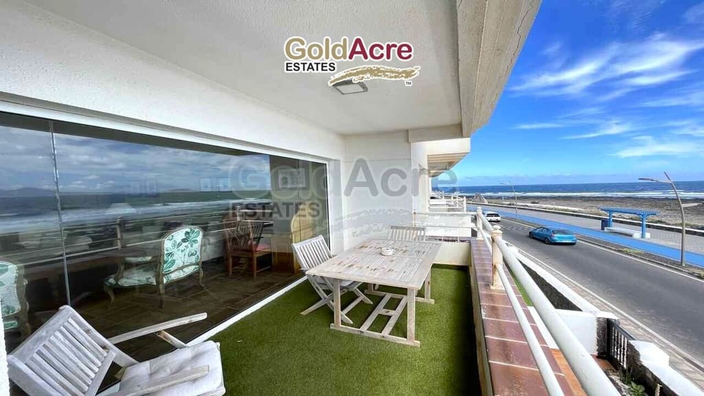 4 chambre Appartement à vendre à Corralejo - 875 000 € (Ref: 9807510)