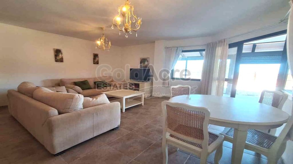 2 bedroom Apartment for sale in Corralejo with pool - € 295,000 (Ref: 9830493)
