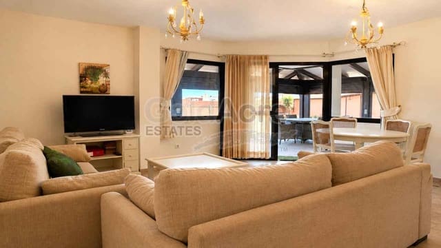 2 sypialnia Apartament na sprzedaż w Corralejo, La Oliva z basenem - 295 000 € (Ref: 9830493)
