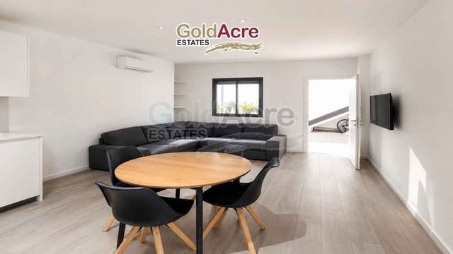 Commercieel te koop in Corralejo, La Oliva - € 150.000 (Ref: 9840019)