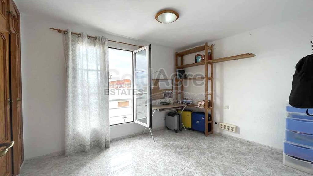 4 soveværelse Lejlighed til salg i Corralejo - € 298.000 (Ref: 9841985)
