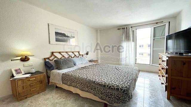 4 bedroom Apartment for sale in Corralejo, La Oliva - € 298,000 (Ref: 9841985)