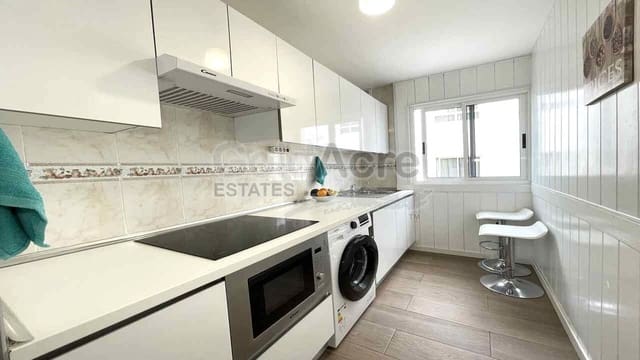 3 soveværelse Lejlighed til salg i Corralejo, La Oliva - € 249.000 (Ref: 9848900)