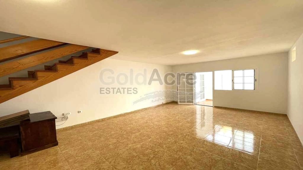 2 bedroom Villa for sale in La Oliva - € 229,000 (Ref: 9850788)