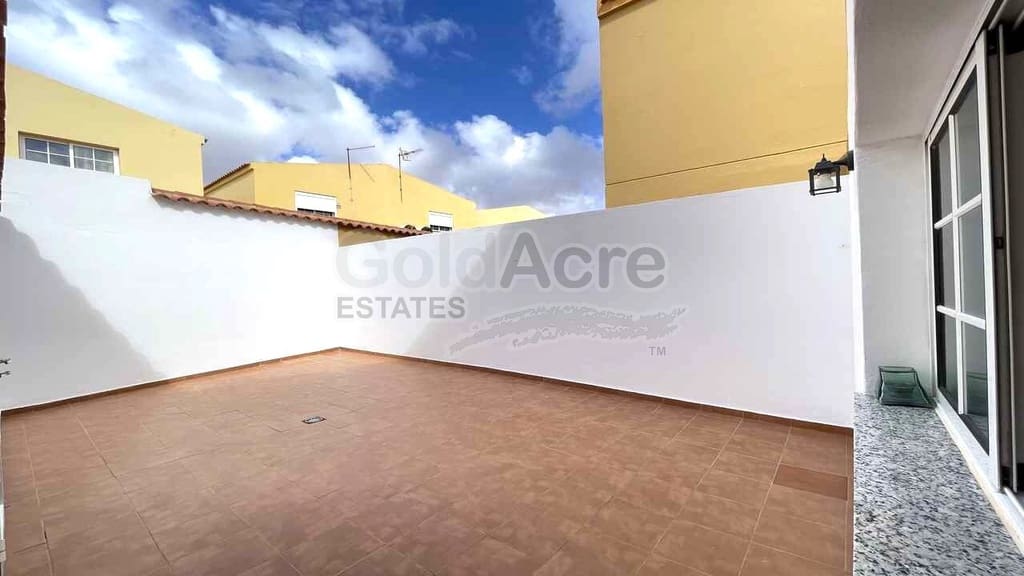 2 bedroom Villa for sale in La Oliva - € 229,000 (Ref: 9850788)