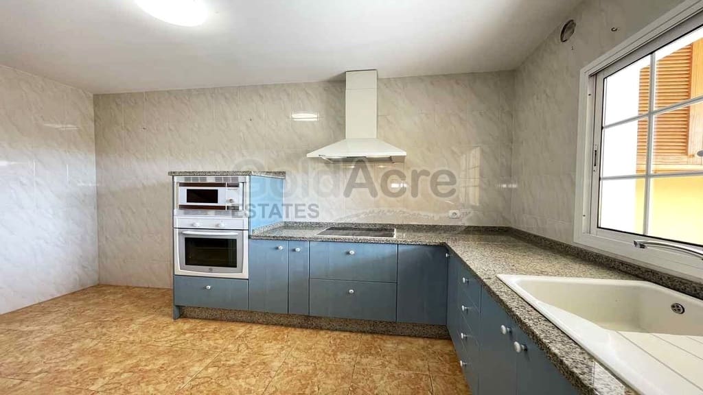 2 bedroom Villa for sale in La Oliva - € 229,000 (Ref: 9850788)