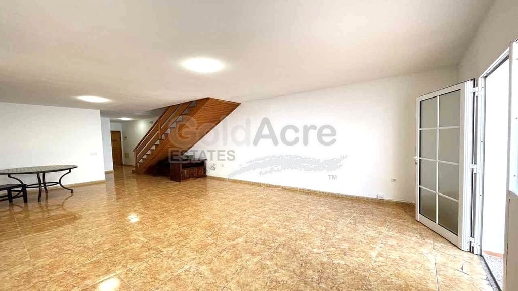 2 bedroom Villa for sale in La Oliva - € 229,000 (Ref: 9850788)