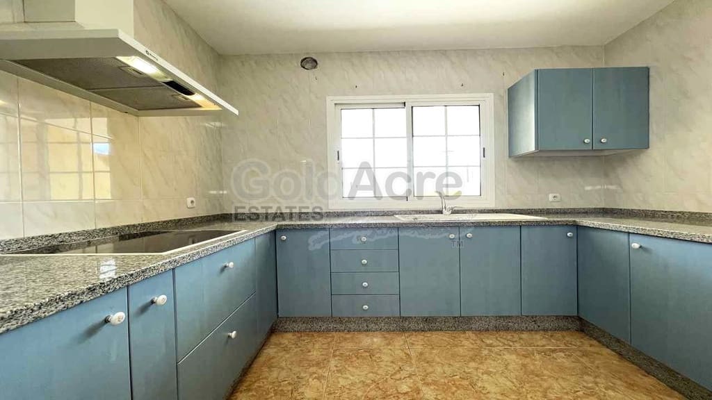 2 bedroom Villa for sale in La Oliva - € 229,000 (Ref: 9850788)