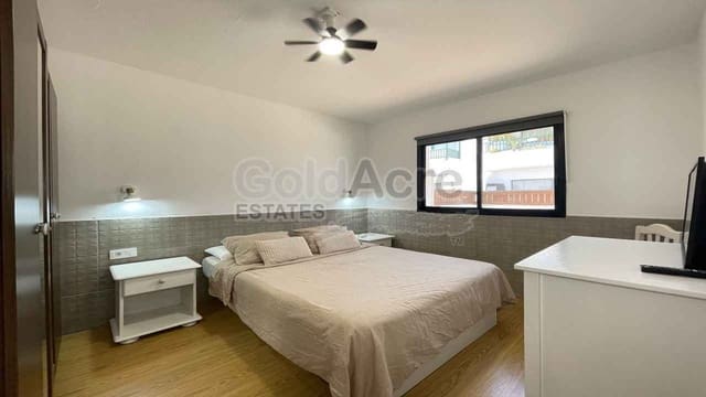 Apartamento de 1 habitación en Corralejo, La Oliva en venta con piscina - 187.000 € (Ref: 9850789)