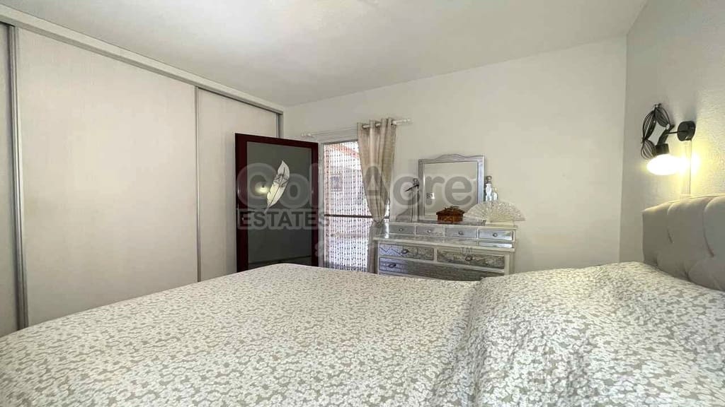 1 bedroom Villa for sale in La Oliva - € 245,000 (Ref: 9861395)