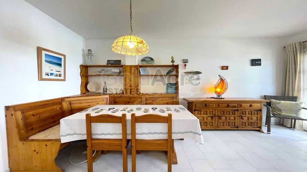 2 bedroom Apartment for sale in Corralejo with pool - € 315,000 (Ref: 9875557)