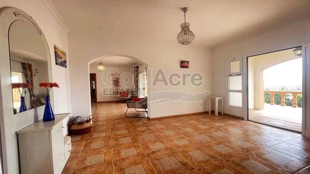 3 sovrum Villa till salu i Villaverde, La Oliva med pool garage - 749 000 € (Ref: 9875559)