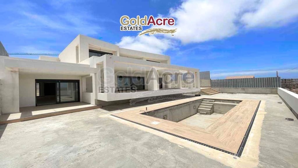 3 quarto Moradia para venda em Corralejo com piscina garagem - 1 250 000 € (Ref: 9877760)